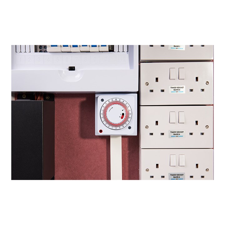MDF Timer 24 Way Plus 8 Aux Plus MCB